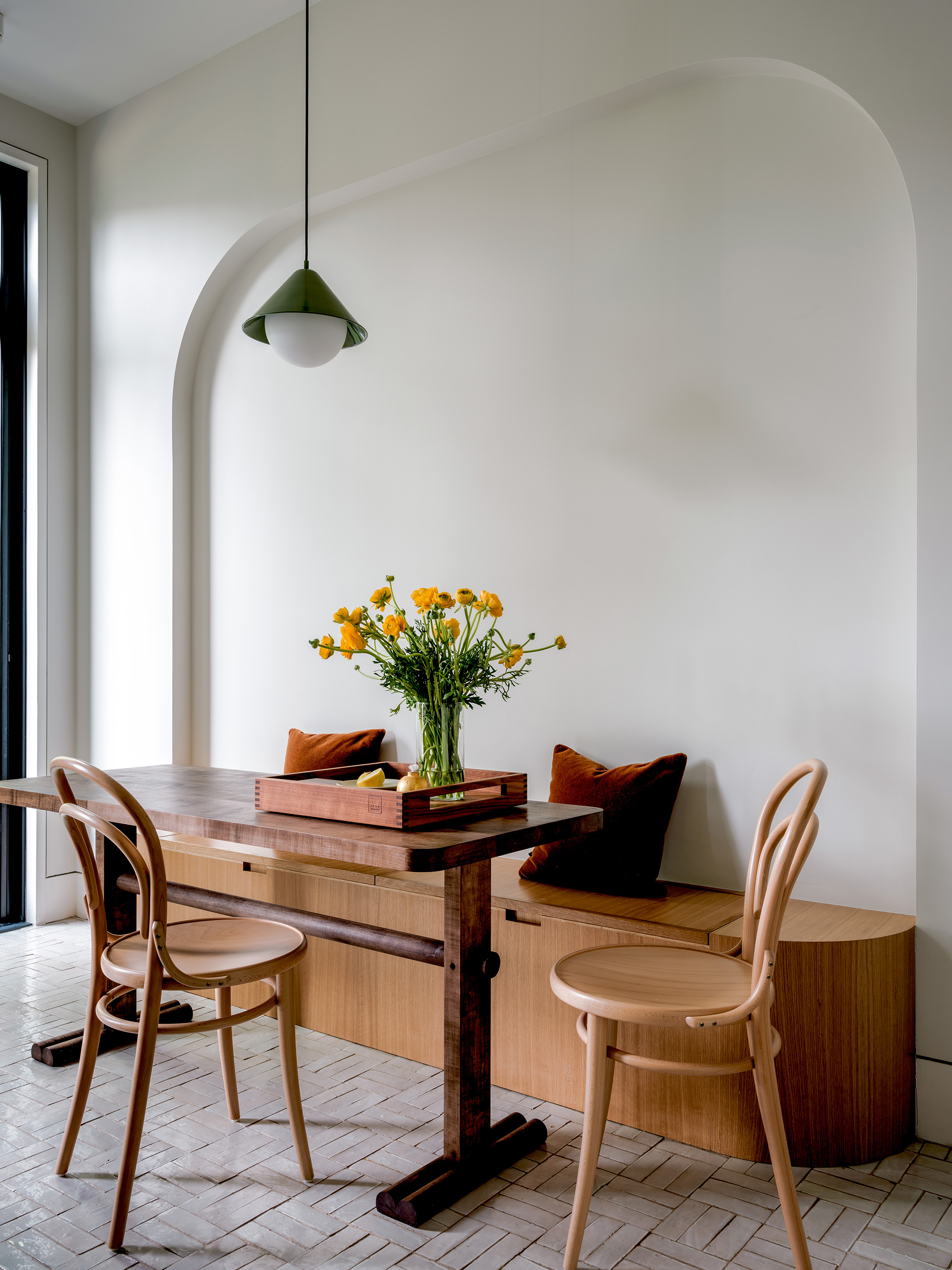 brooklyn brownstone kitchen breakfast nook by shapeless studio. hagan hinshaw p 20
