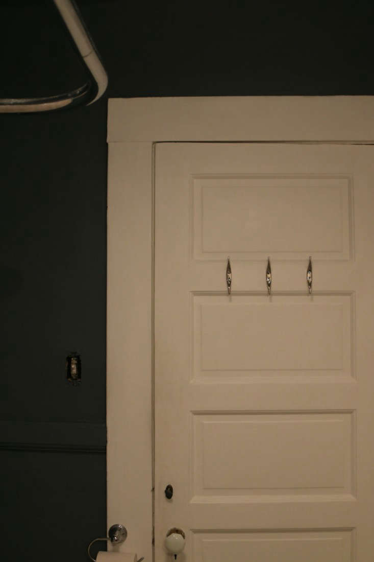 Back from Black Repainting the Bath from Dark to Light portrait 12