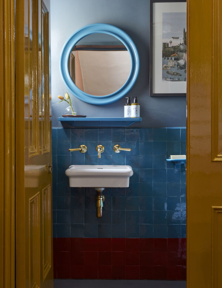 a bold powder room, thanks to doors painted in muga from paint and paper libr 24
