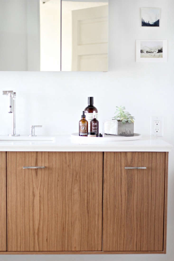 Vote for the Best Bath in the Remodelista Considered Design Awards 2015 Professional Category portrait 4