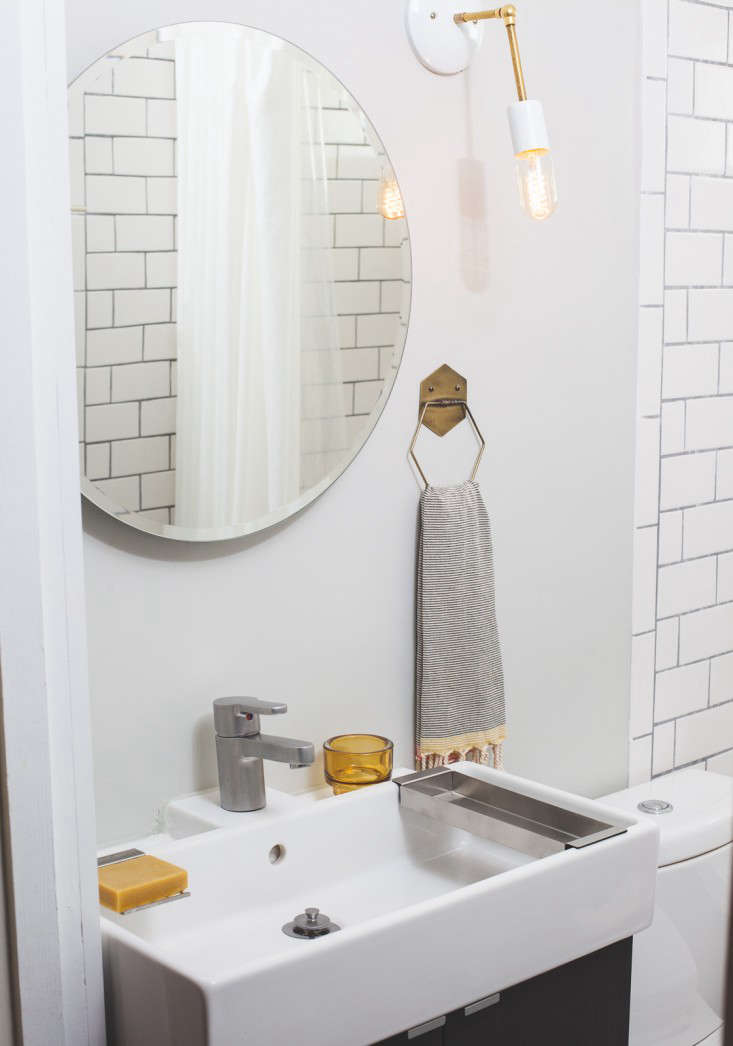 Vote for the Best Bath in the Remodelista Considered Design Awards Amateur Category portrait 4