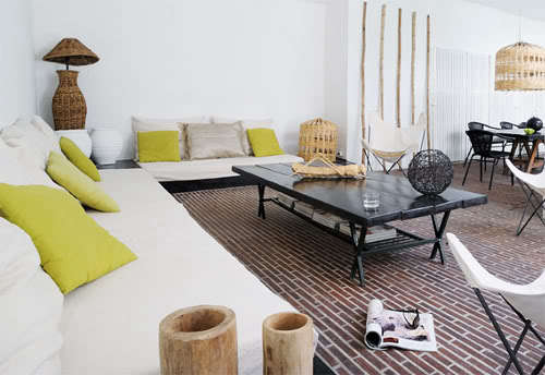 Hotels  Lodging Casa Honor in Marseilles portrait 5