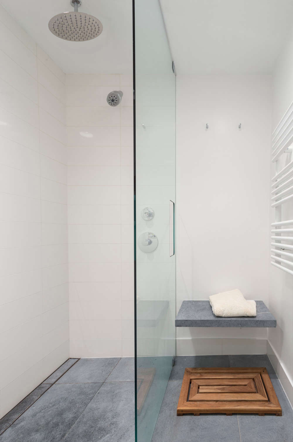delson or sherman bath remodelista 1 17