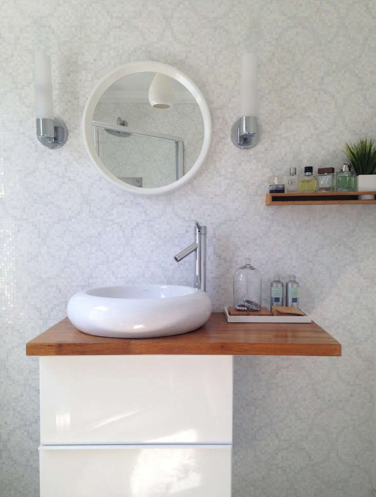 Vote for the Best Bath Space in the Remodelista Considered Design Awards Amateur Category portrait 20