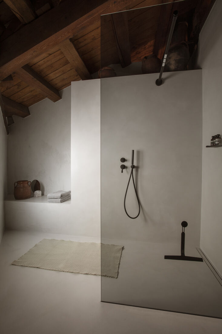 a seamless shower setup at casa vipp: the danish design house opens a mountain  20