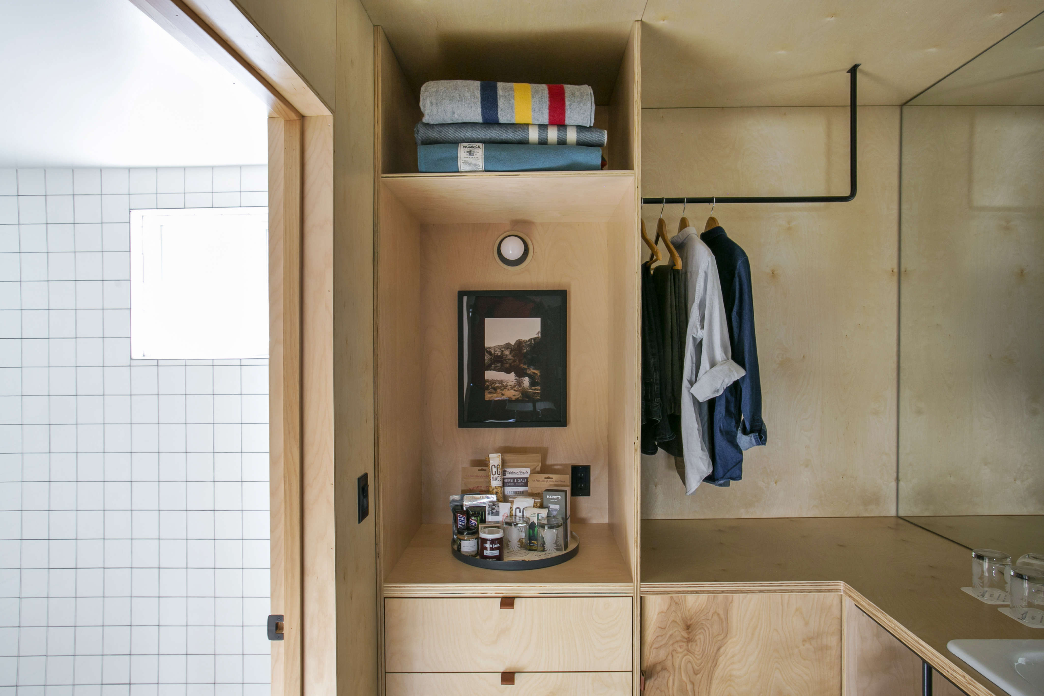 valet bathroom entryway coachman hotel tahoe 19