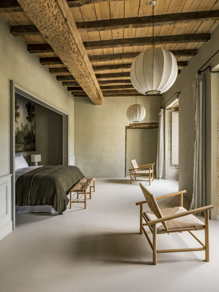 “jardin,” the ground floor suite, leads directly into the garden. it compri 19